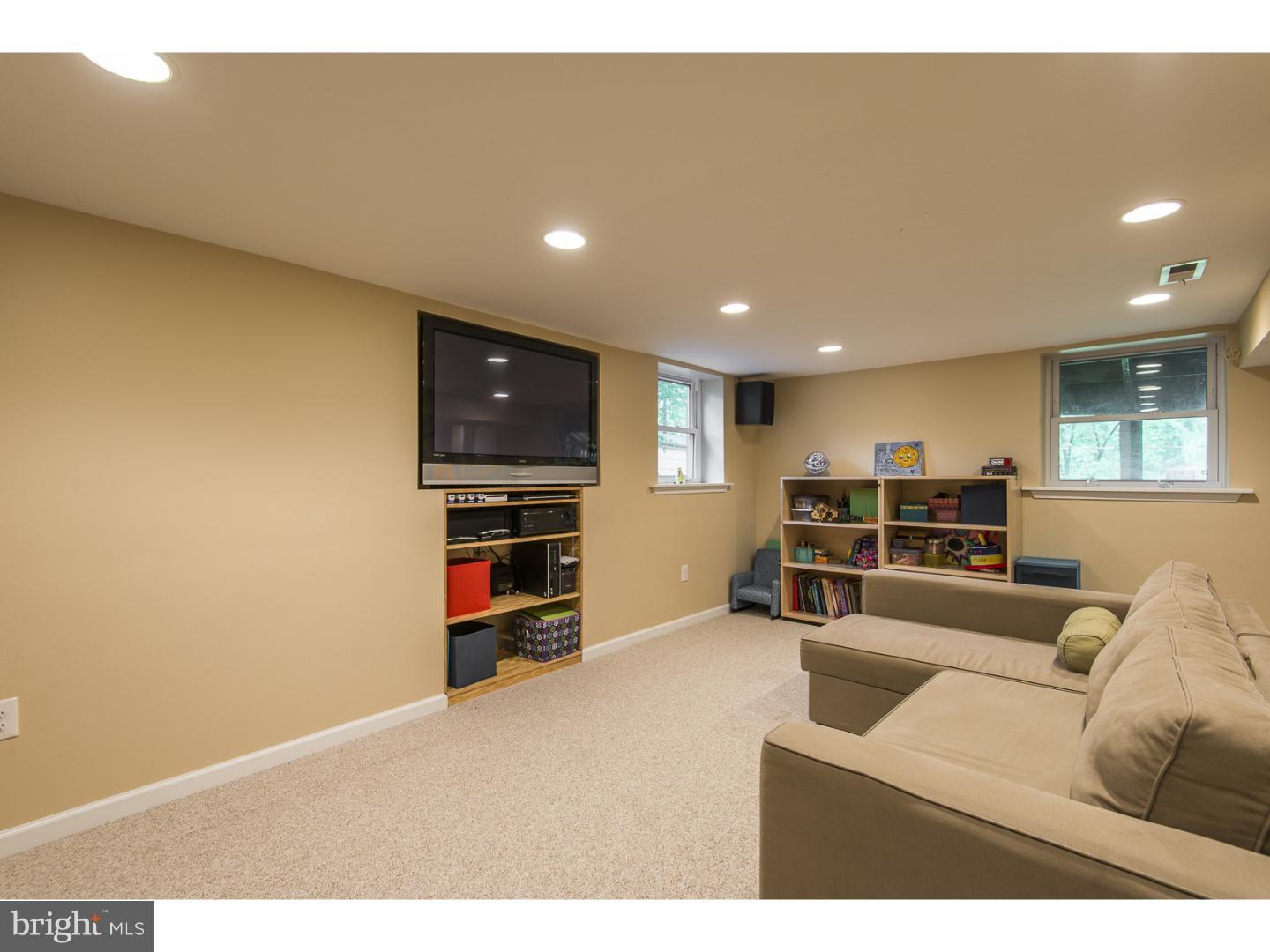 8403 Widener Road Glenside, PA 19038 - Photo 14 of 25 Gallery Image 14