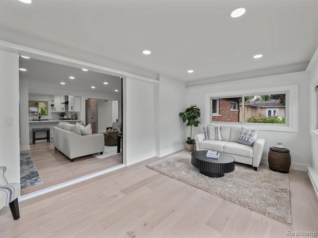 16167 Reedmere Avenue Beverly Hills, MI 48025 - Photo 9 of 27