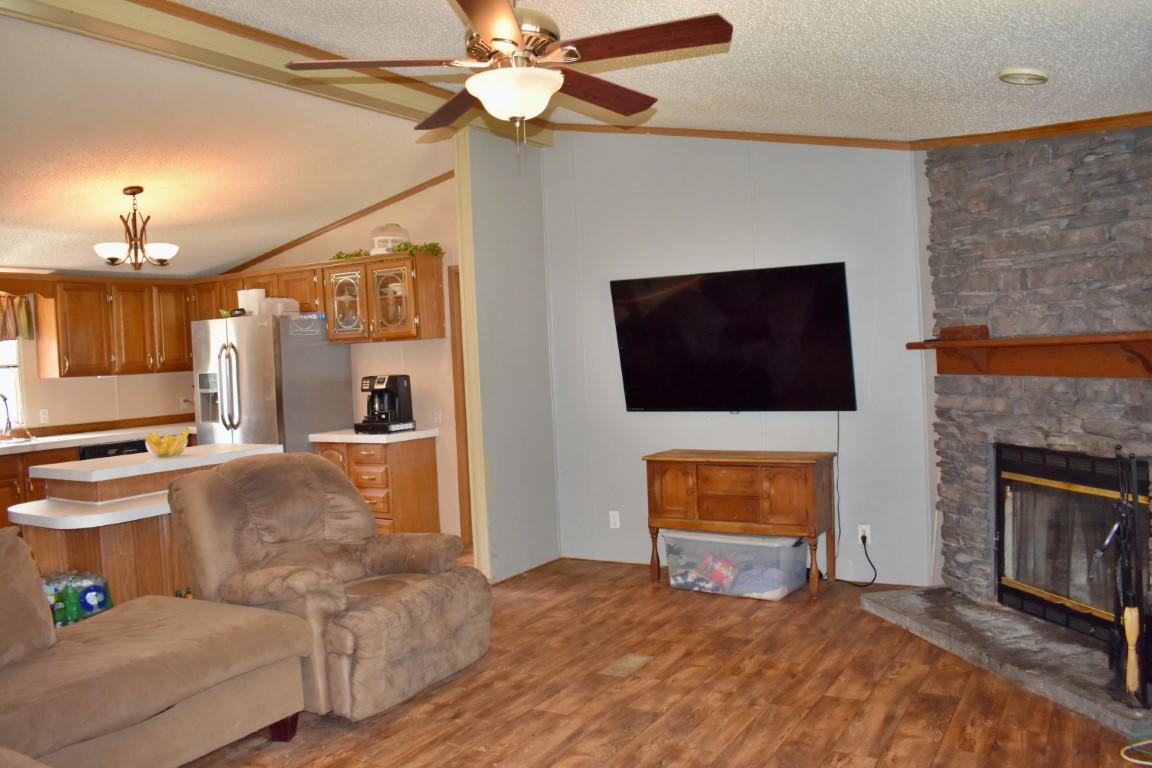 506 Sims Road Decatur, TN 37322 - Photo 6 of 36 DSC_0687 (Medium)