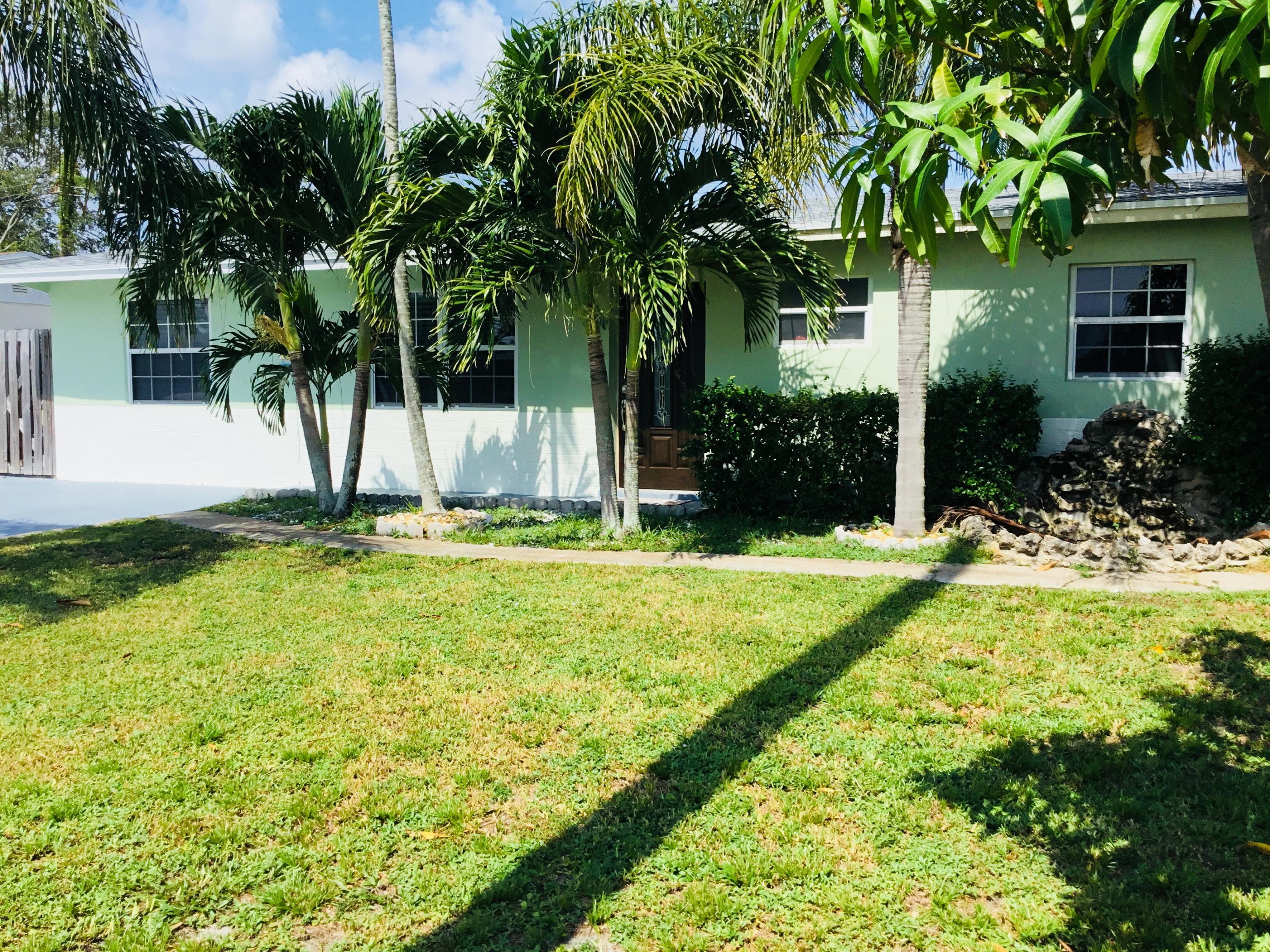 1357 Drexel Road West Palm Beach, FL 33417 - Photo 17 of 17 Front of House
