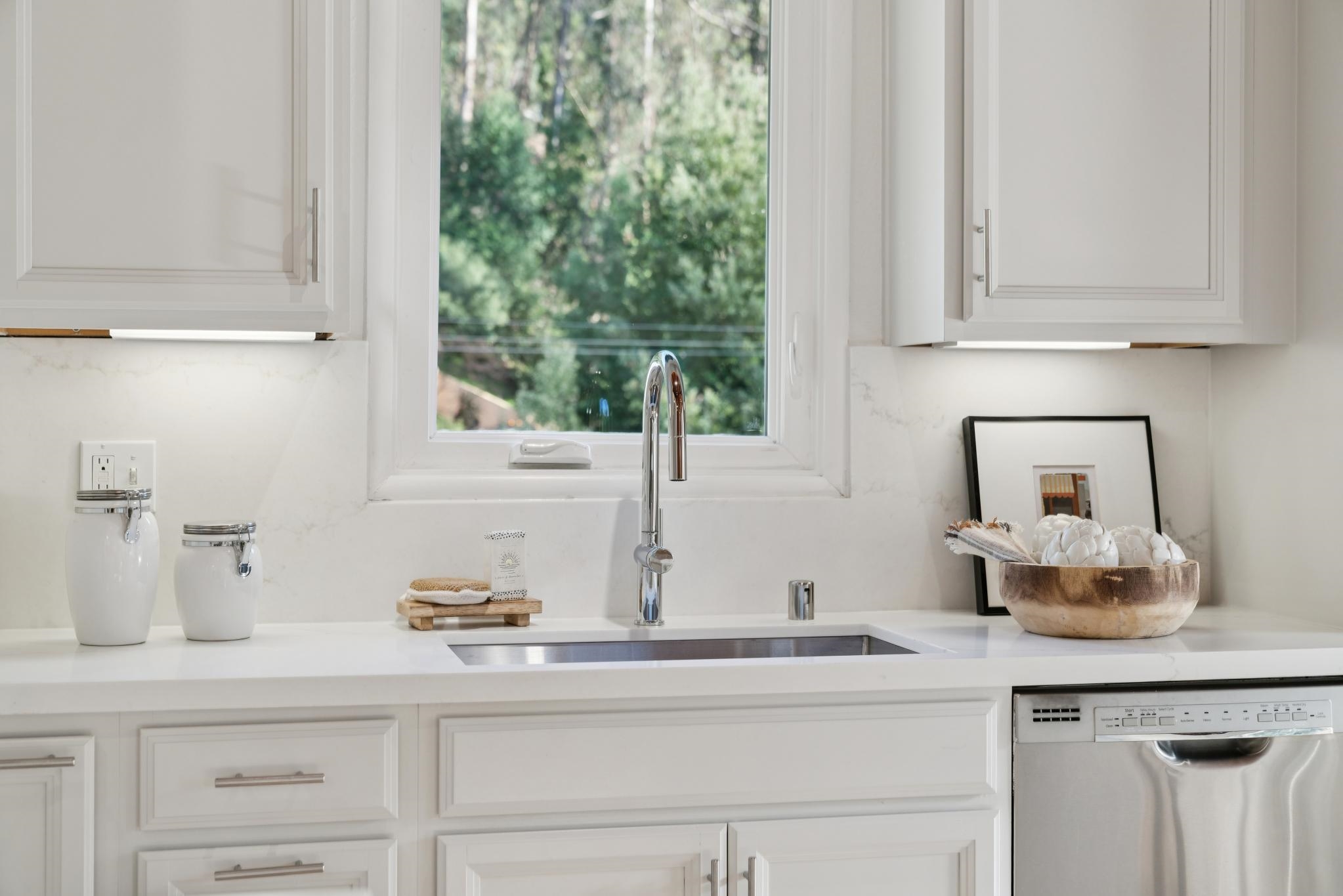 6308 Heather Ridge Way Oakland, CA 94611 - Photo 14 of 60