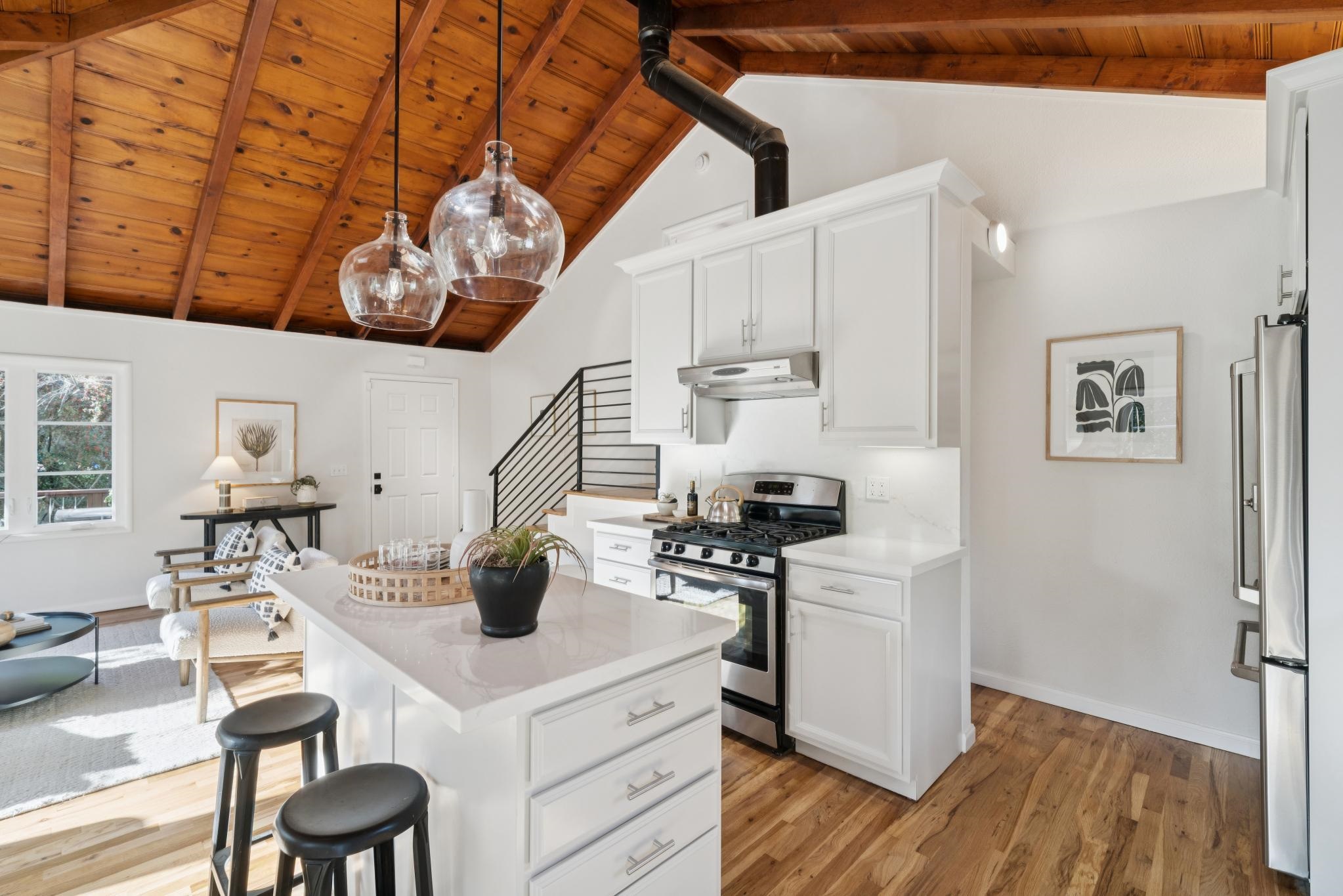 6308 Heather Ridge Way Oakland, CA 94611 - Photo 17 of 60