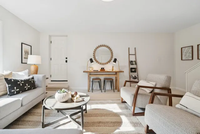 $995,000 | 6308 Heather Ridge Way, Oakland, CA 94611