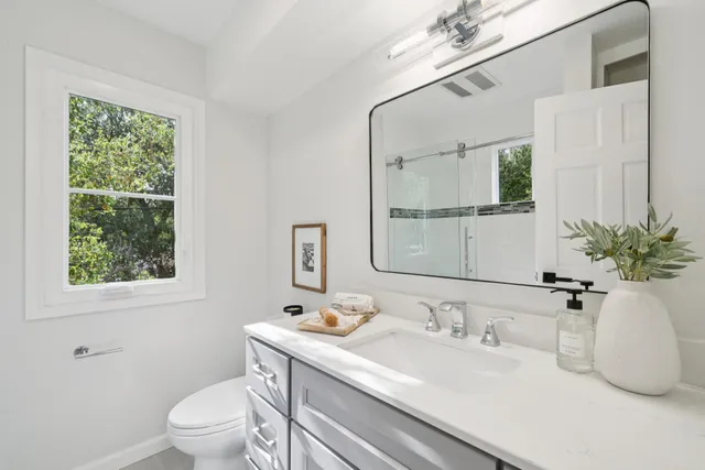 $995,000 | 6308 Heather Ridge Way, Oakland, CA 94611