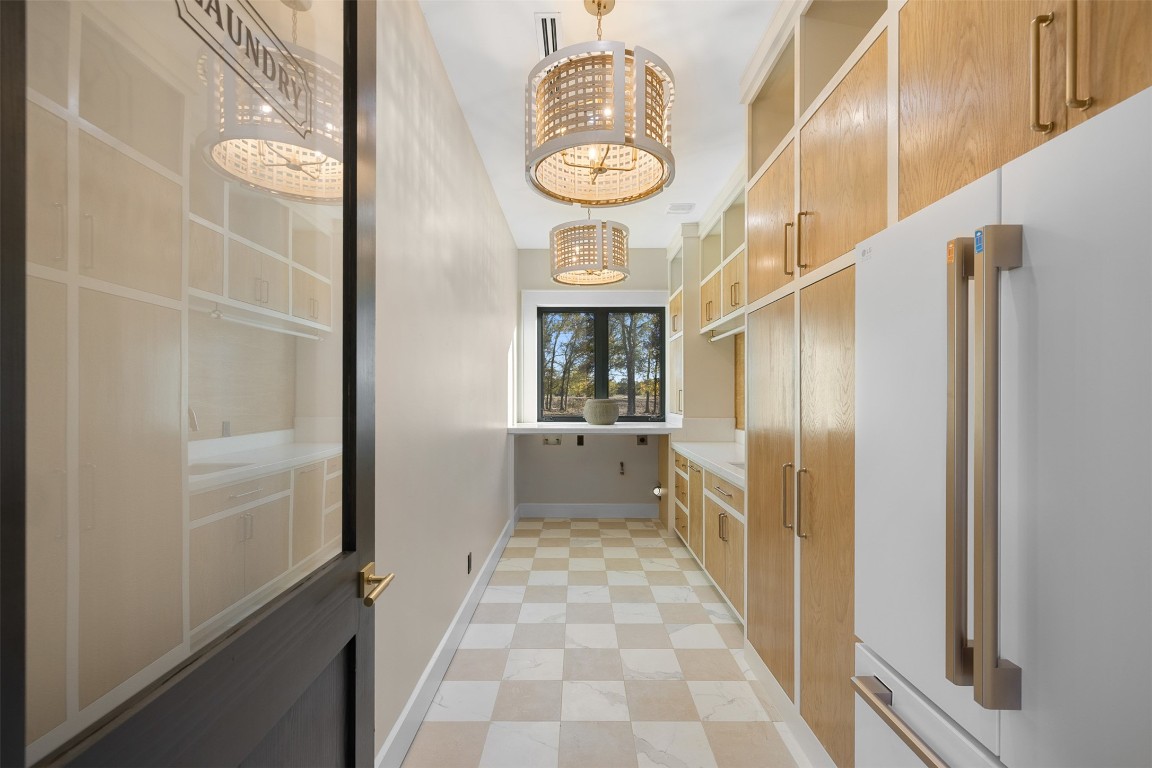 226 Hackemack Road Round Top, TX 78954 - Photo 30 of 50 a bathroom with a mirror and a shower