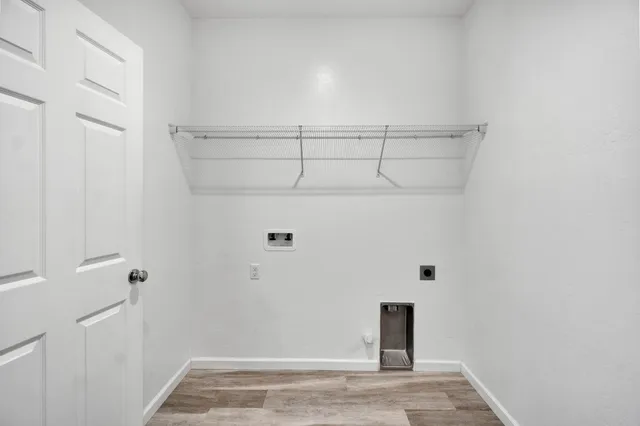 a view of a closet area