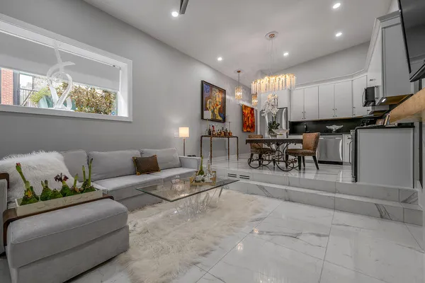 $480,000 | 514 West Short Street, Unit 103, Lexington, KY 40507