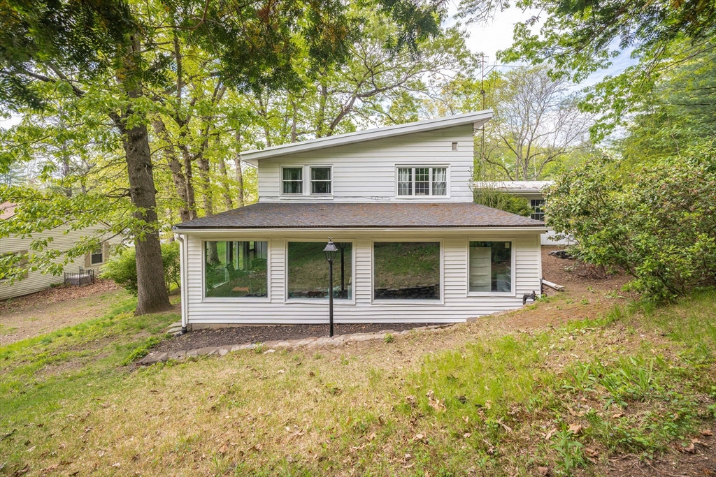 27 Overlook Drive Springfield, MA 01118 - Photo 24 of 26