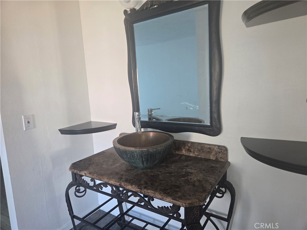 955 Le Conte Drive Riverside, CA 92507 - Photo 8 of 18 Gallery Image 8
