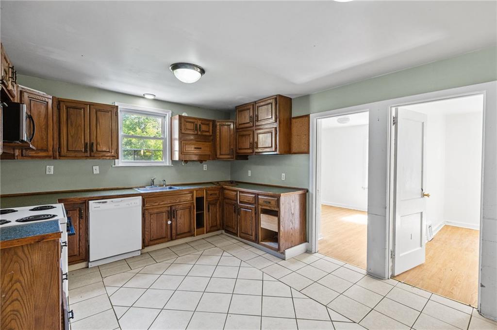 1278 Chapel Road Monaca, PA 15061 - Photo 12 of 24 Gallery Image 12