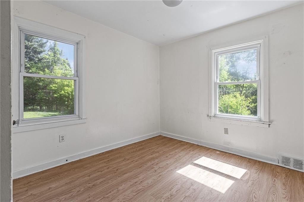 1278 Chapel Road Monaca, PA 15061 - Photo 16 of 24 Gallery Image 16