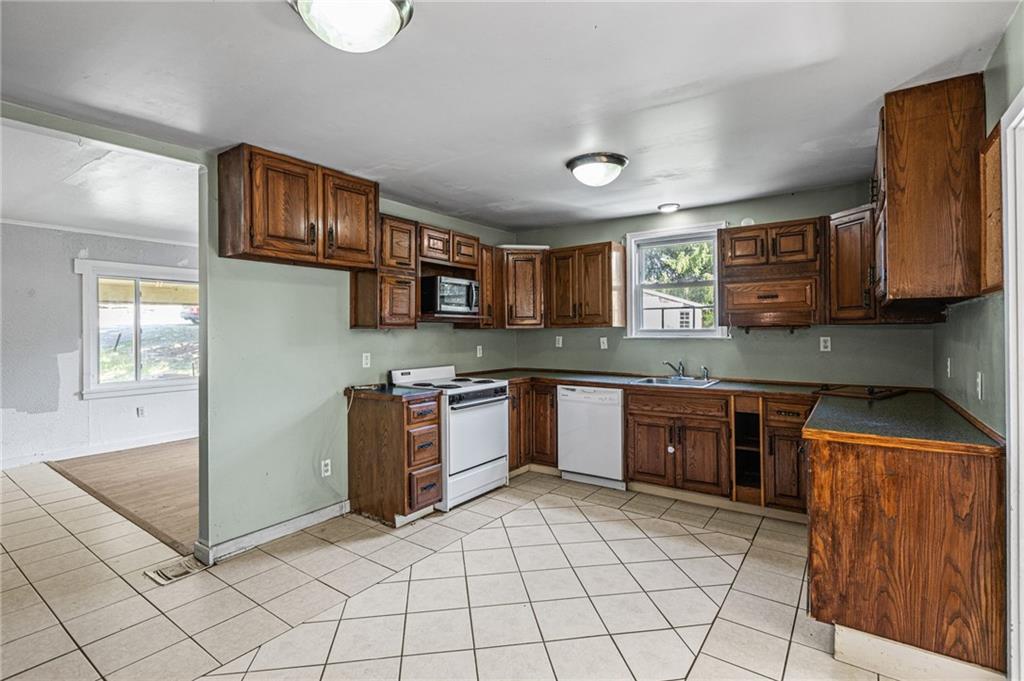 1278 Chapel Road Monaca, PA 15061 - Photo 10 of 24 Gallery Image 10