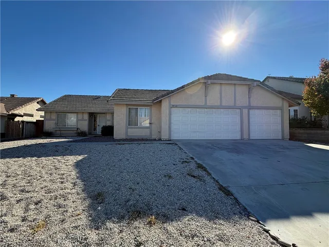 $2,250 | 14569 Choke Cherry Drive, Victorville, CA 92392