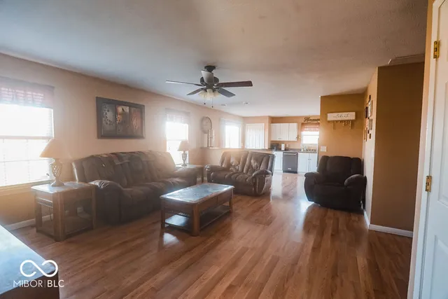 $419,999 | 4262 Highway 44, Martinsville, IN 46151