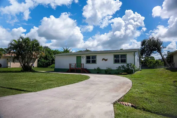 $2,200 | 1881 Southeast Manth Lane, Port St. Lucie, FL 34983