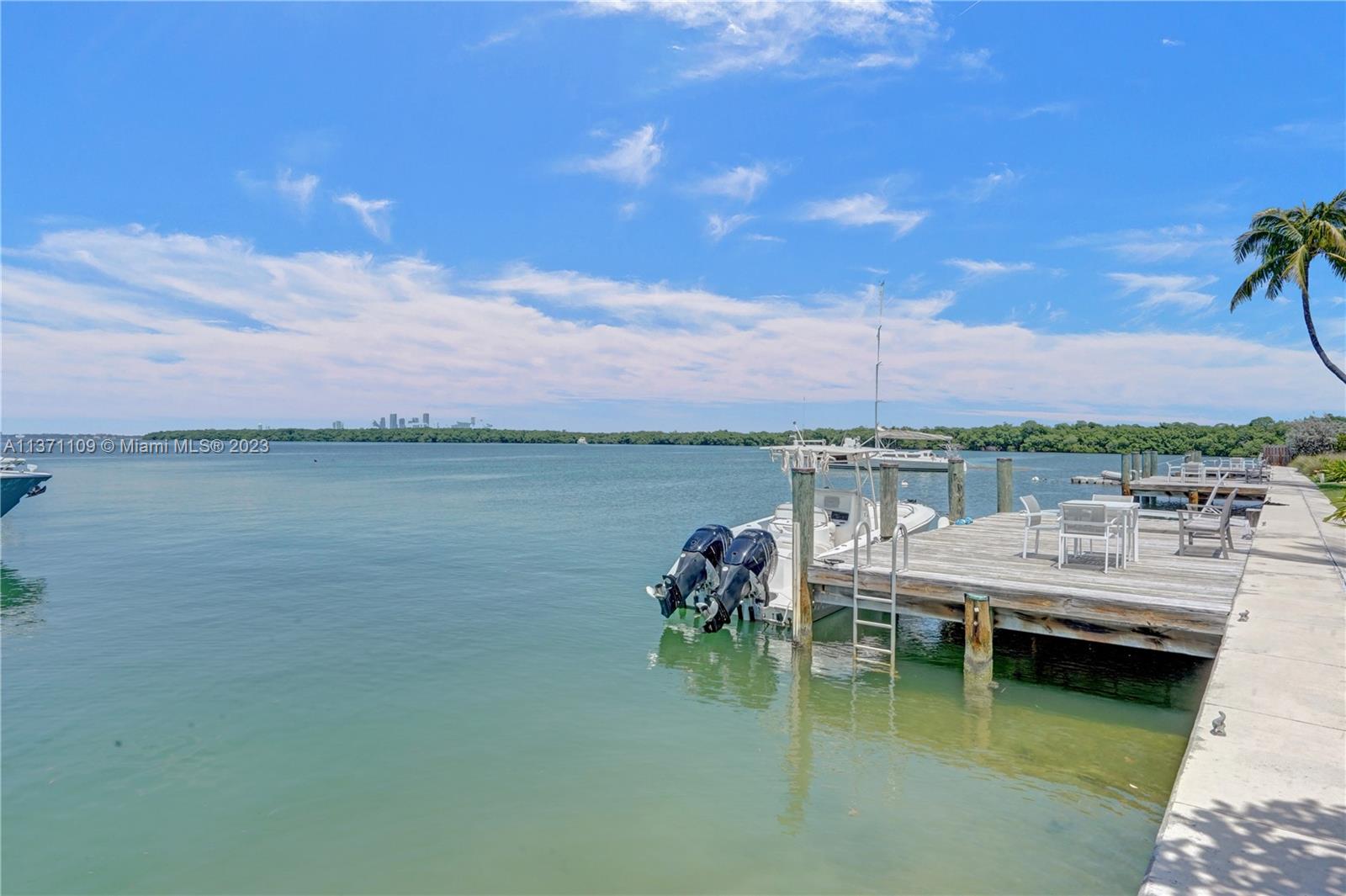 166 Harbor Drive, Unit 3C Key Biscayne, FL 33149 - Photo 44 of 78 a view of house with ocean view
