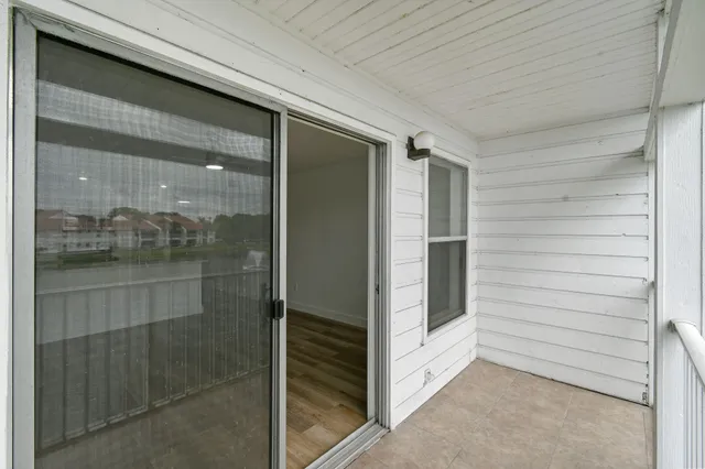 $209,500 | 271 Cypress Point Drive, Unit 271, Palm Beach Gardens, FL 33418