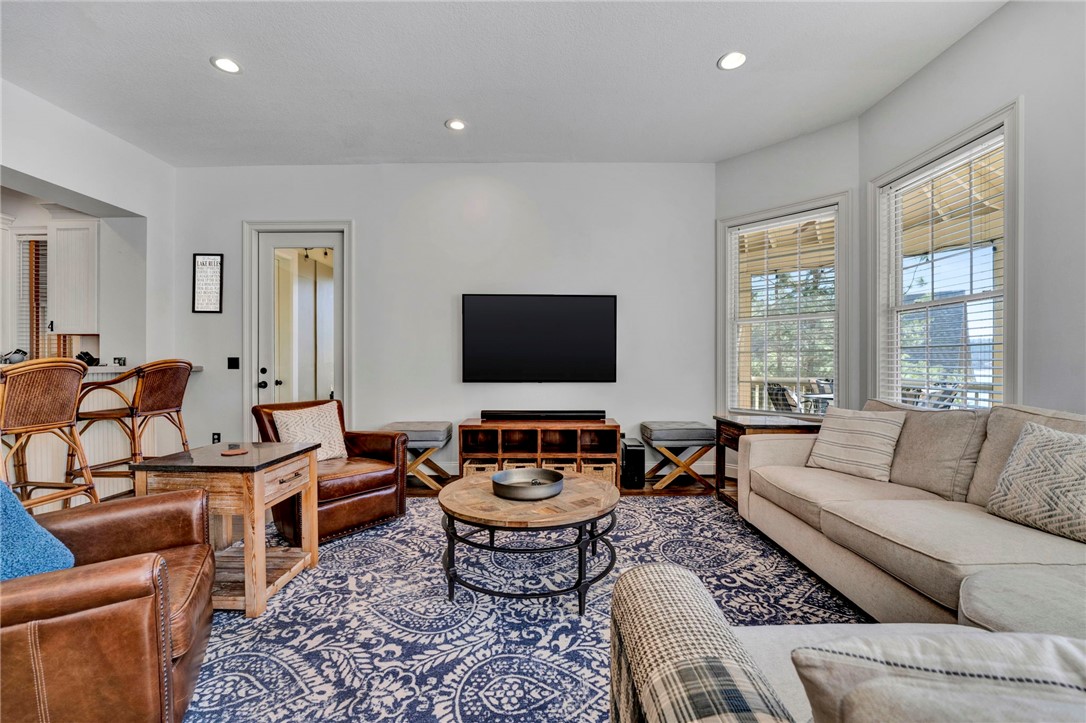 216 Piney Grove Point Sunset, SC 29685 - Photo 5 of 45