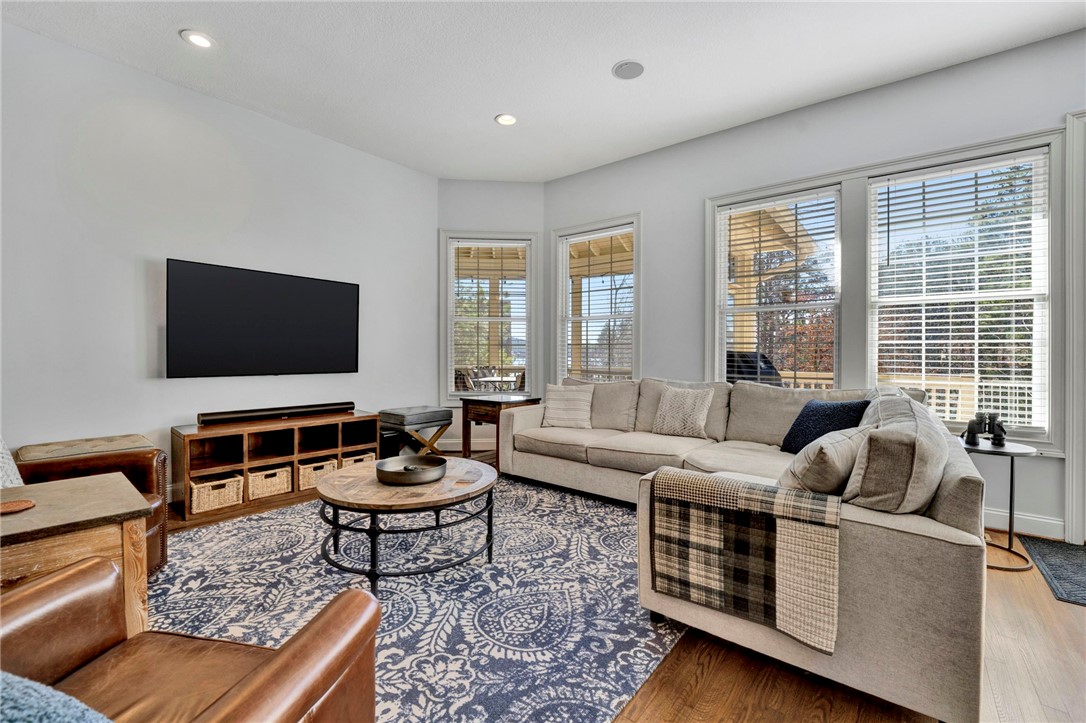 216 Piney Grove Point Sunset, SC 29685 - Photo 6 of 45