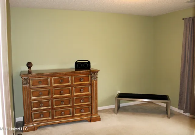 $330,000 | 6347 Braybourne Place, Olive Branch, MS 38654