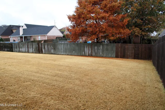 $330,000 | 6347 Braybourne Place, Olive Branch, MS 38654