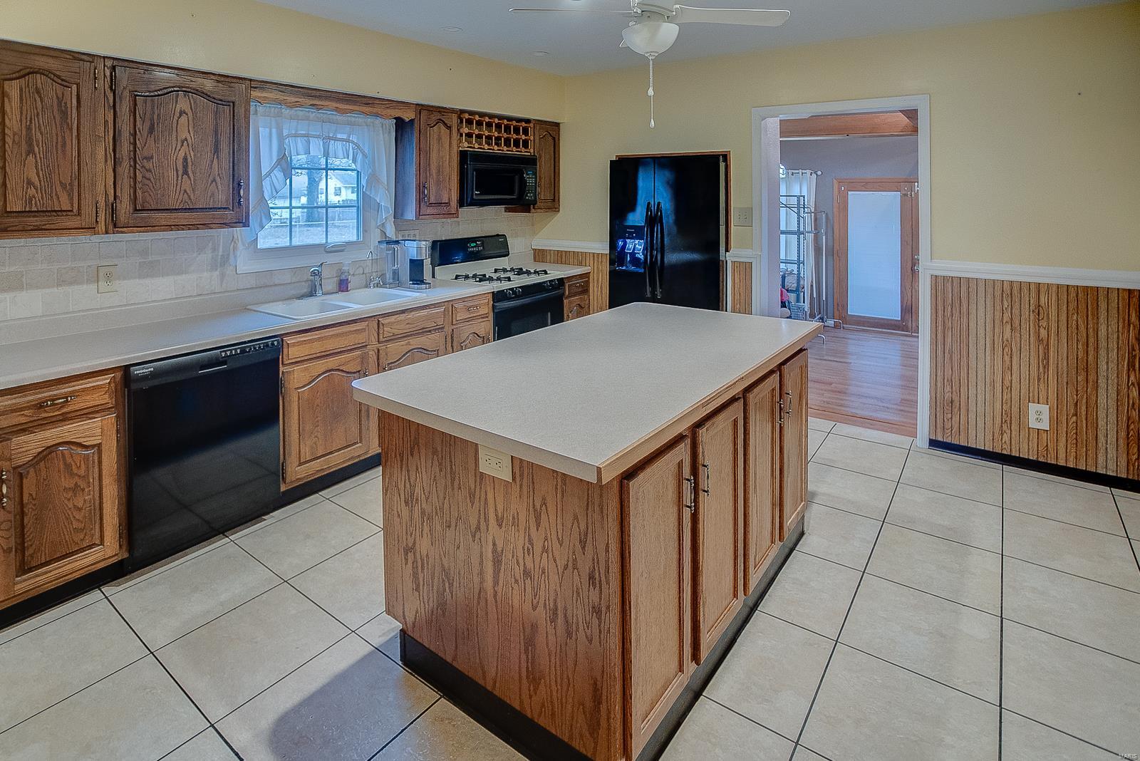 762 Condit Street Wood River, IL 62095 - Photo 18 of 33 Gallery Image 18