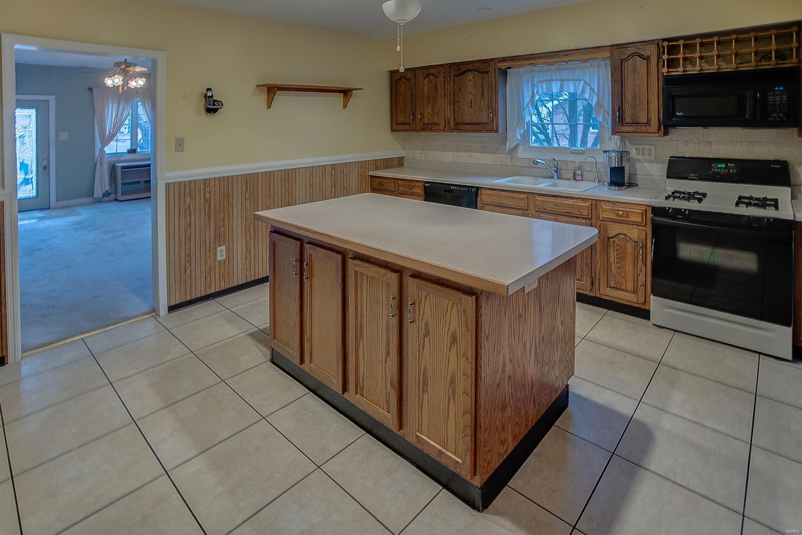 762 Condit Street Wood River, IL 62095 - Photo 20 of 33 Gallery Image 20