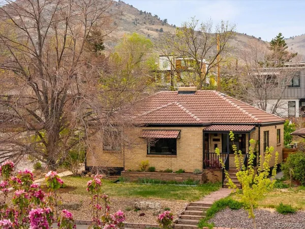 $1,250,000 | 930 5th Street, Golden, CO 80403