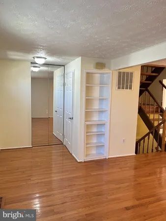 $2,500 | 388 Possum Court, Capitol Heights, MD 20743