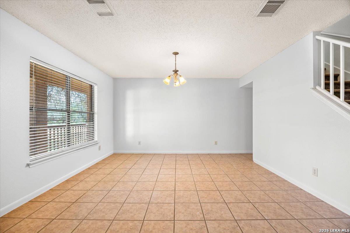 797 Killarney Road Floresville, TX 78114 - Photo 8 of 66 Gallery Image 8