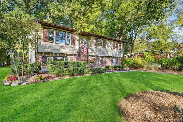 $788,000 | 22 Parkside Drive, Congers, NY 10920