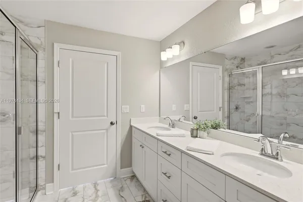 $319,000 | 6823 Dickinson Drive, Sebring, FL 33872