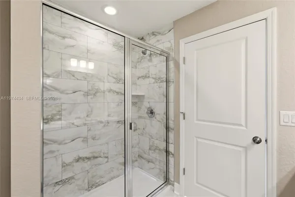 $319,000 | 6823 Dickinson Drive, Sebring, FL 33872