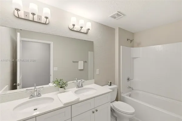 $319,000 | 6823 Dickinson Drive, Sebring, FL 33872