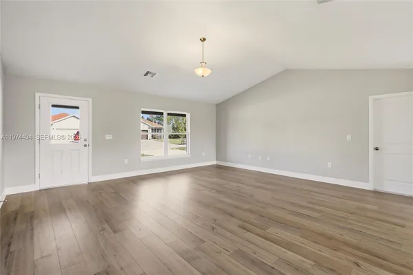 $319,000 | 6823 Dickinson Drive, Sebring, FL 33872