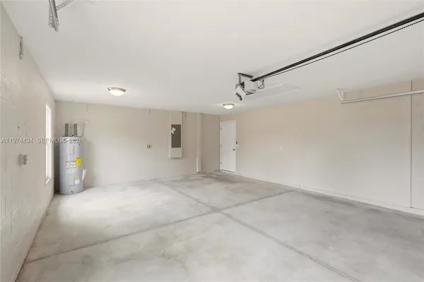 $319,000 | 6823 Dickinson Drive, Sebring, FL 33872