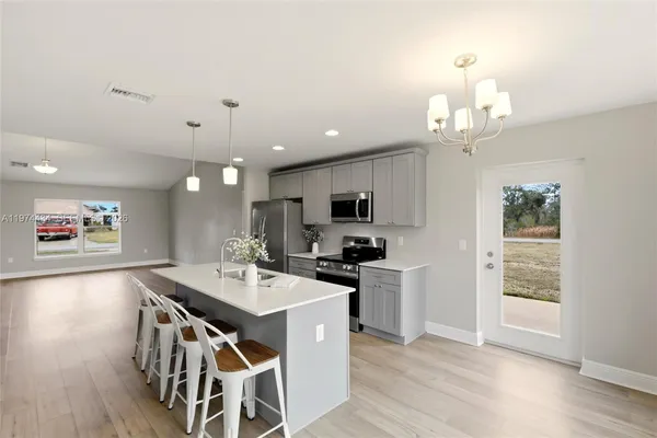 $319,000 | 6823 Dickinson Drive, Sebring, FL 33872