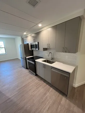$7,300 | 47 Winter Street, Unit 801, Boston, MA 02108