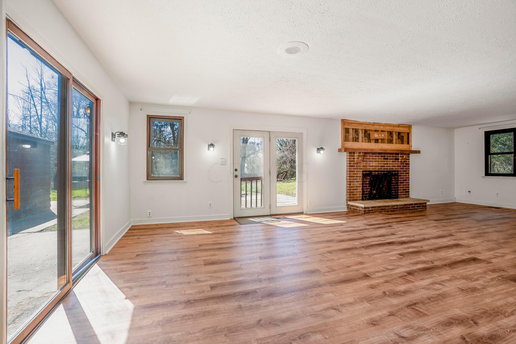 2587 Jordan Road Columbus, OH 43231 - Photo 18 of 40 DSC00226-HDR