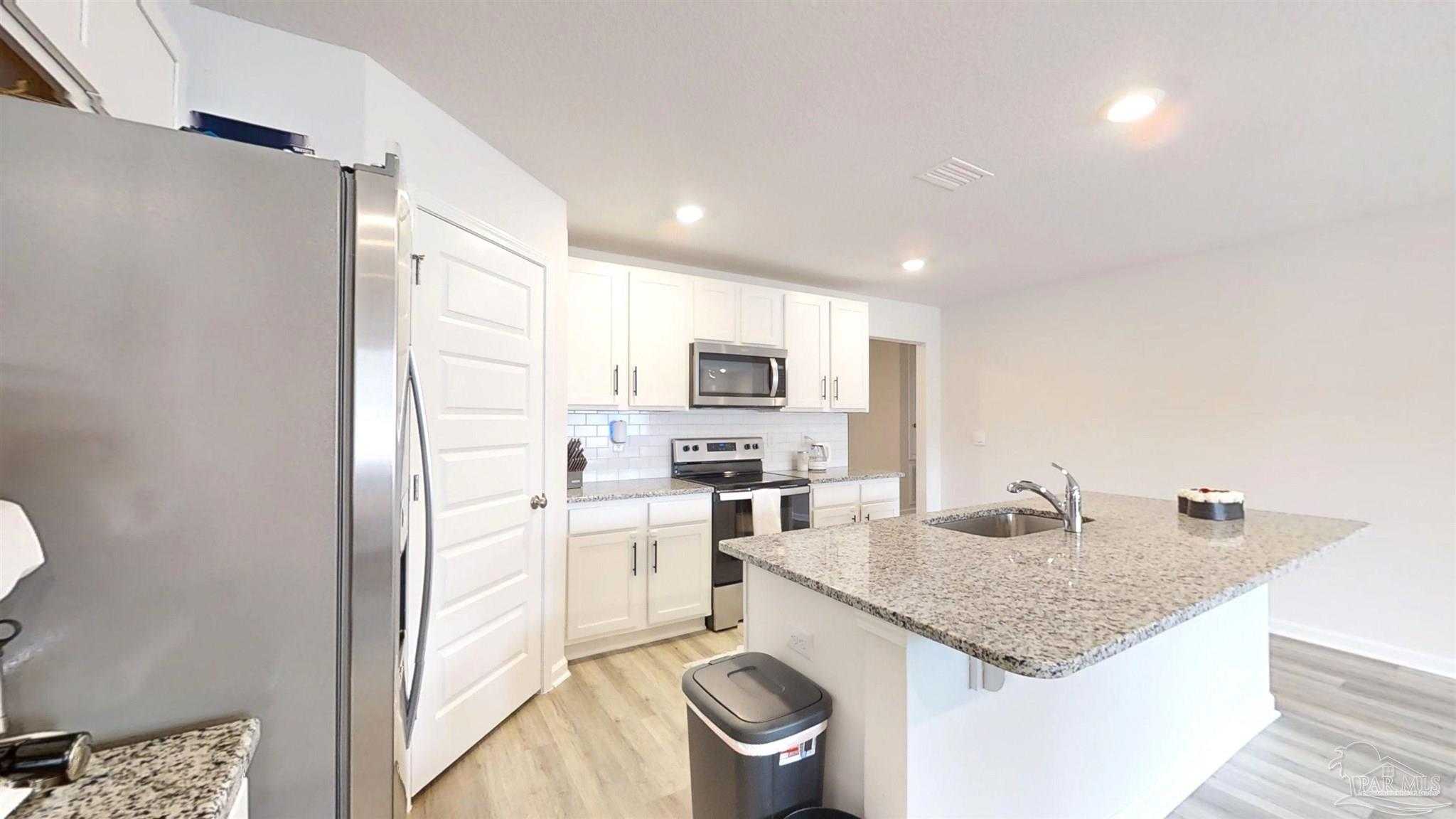 10889 Blacktail Loop Pensacola, FL 32526 - Photo 10 of 48