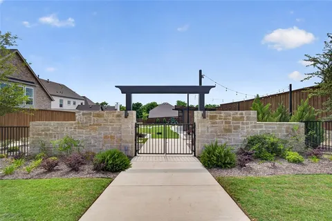 $1,099,000 | 9356 Charlie Lane, Dallas, TX 75238