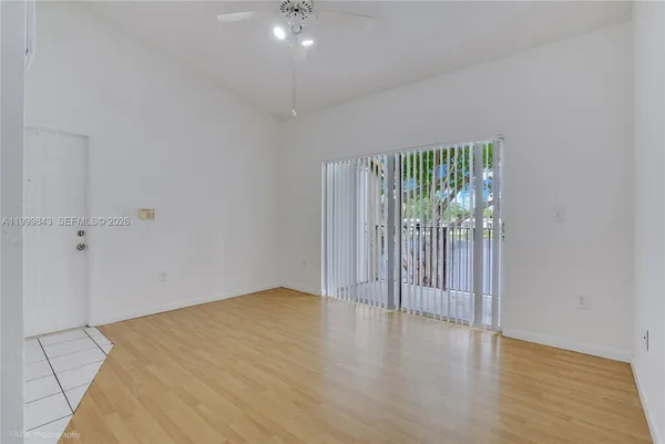 $1,800 | 1851 Northwest 96th Terrace, Unit 6K, Pembroke Pines, FL 33024