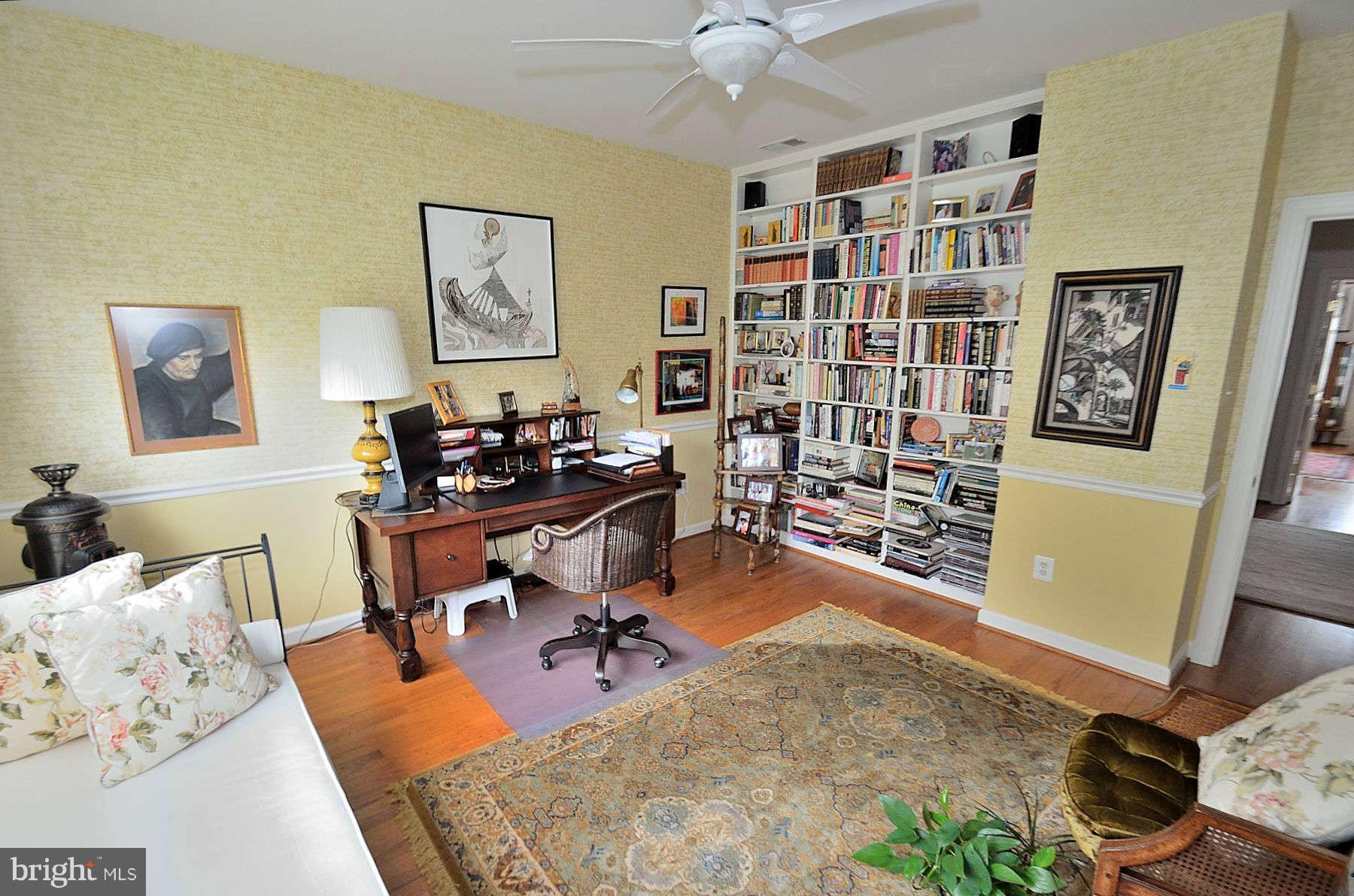 5437 Alta Vista Road Bethesda, MD 20814 - Photo 20 of 30 Bedroom
