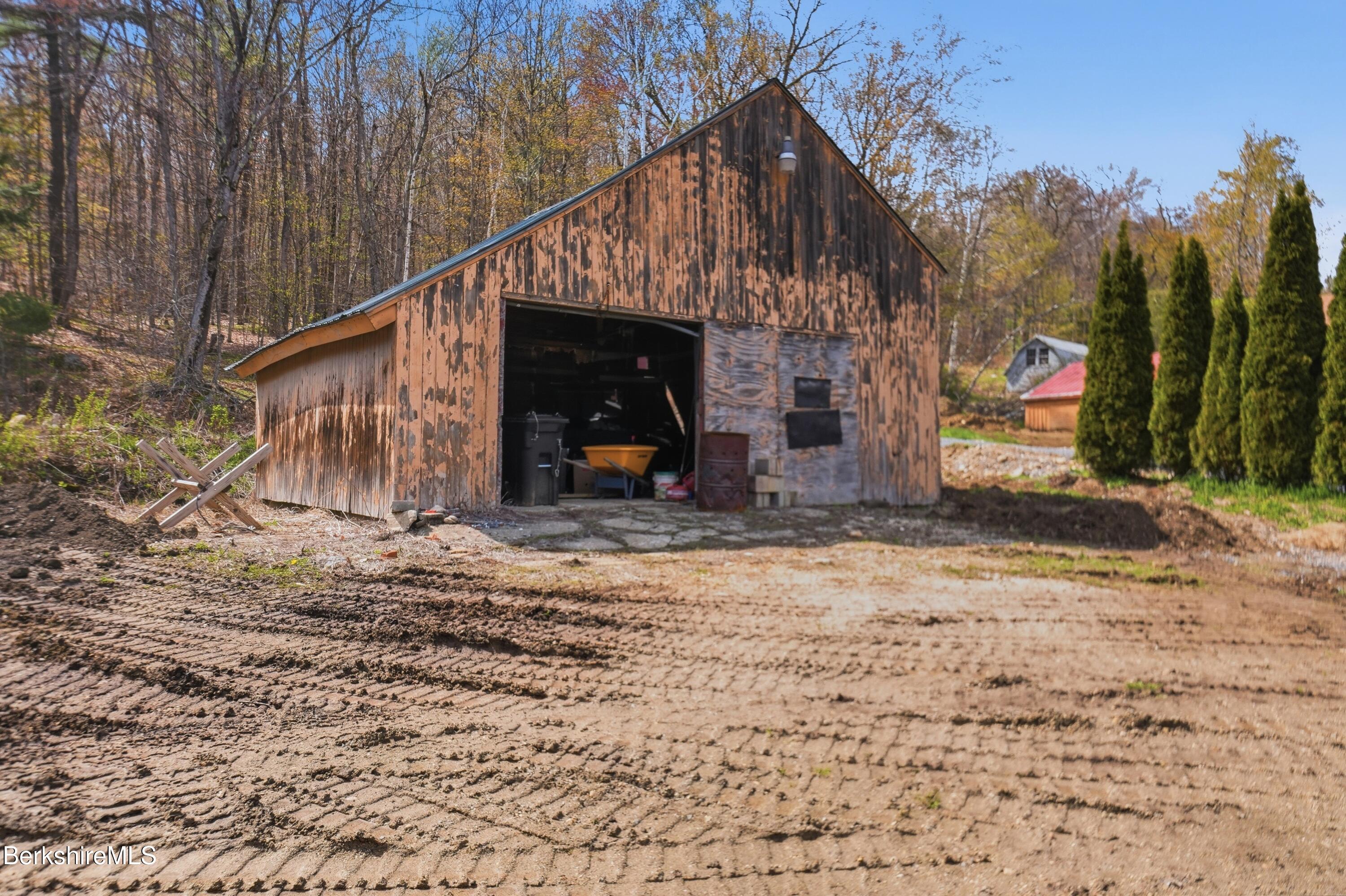 475 W Road Clarksburg, MA 01247 - Photo 47 of 47 Barn