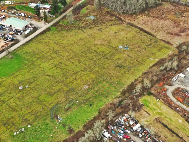 $199,900 | 80930 Highway 99, Creswell, OR 97426