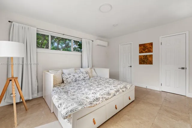 a view of hallway with washer and dryer