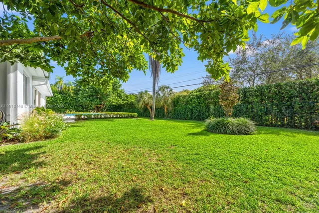 $10,000 | 7300 Southwest 107th Terrace, Pinecrest, FL 33156