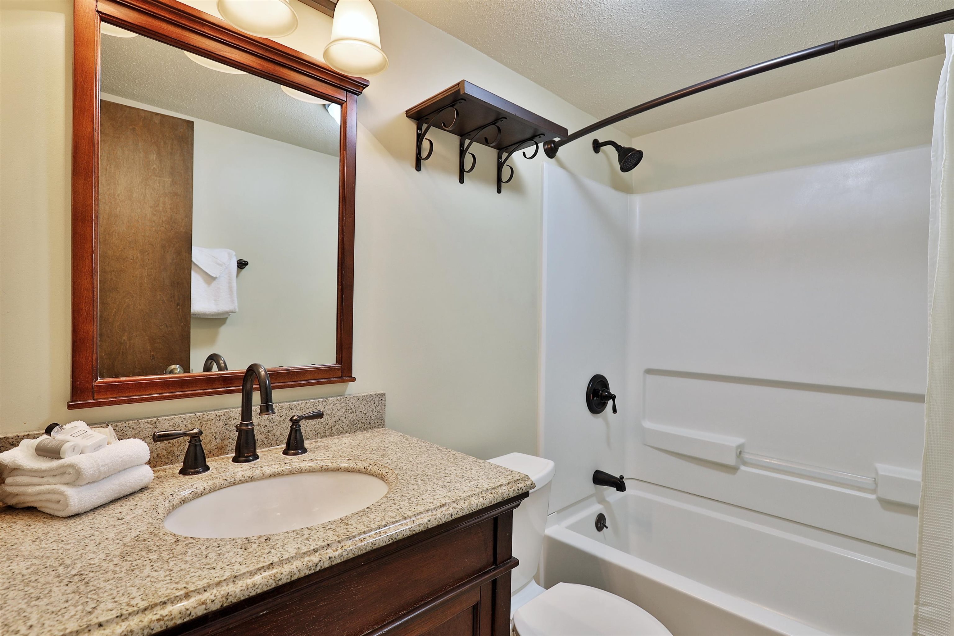 201 Old Mill Road, Unit A22 Killington, VT 05751 - Photo 19 of 33 Gallery Image 19