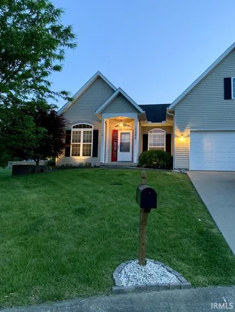 $2,400 | 1209 West Aspen Court, Bloomington, IN 47404