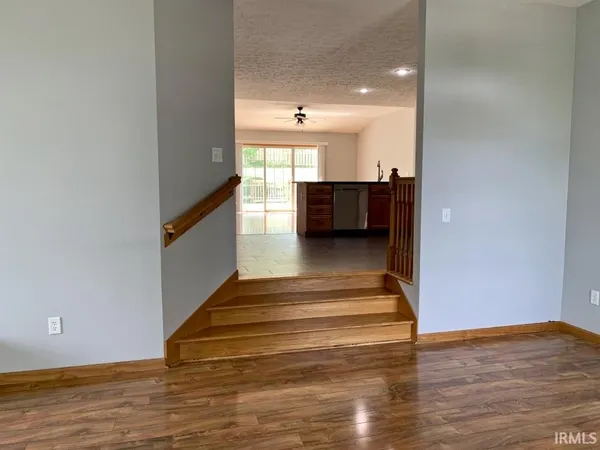 $2,400 | 1209 West Aspen Court, Bloomington, IN 47404